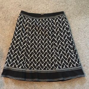 Ann Taylor mid length skirt
